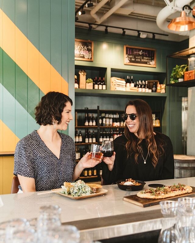 Hey all you night owls! 🦉Join us for our Last Hour Happy Hour at Graze for awesome specials, like $5 off specialty cocktails and select glasses of wine. Link in our bio for current hours and more delicious deals!